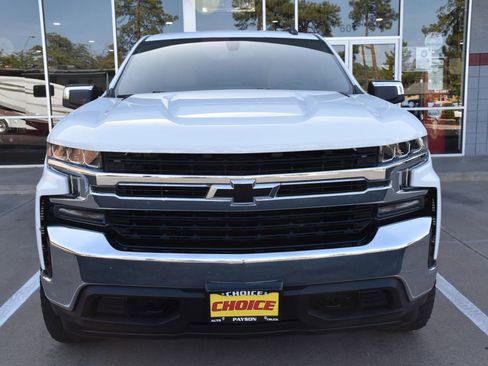 Used 2022 Chevrolet Silverado 1500 LT w/ LPO, Dark Essentials Package AWD/4WD image 3