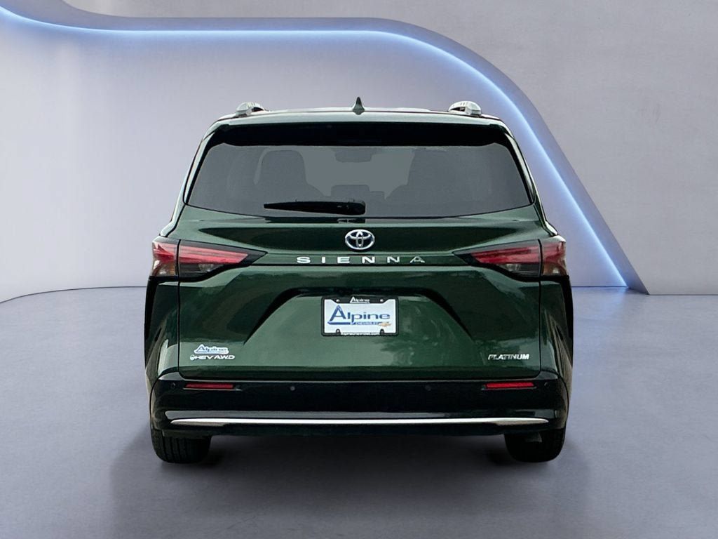 Used 2025 Toyota Sienna Platinum AWD/4WD image 4
