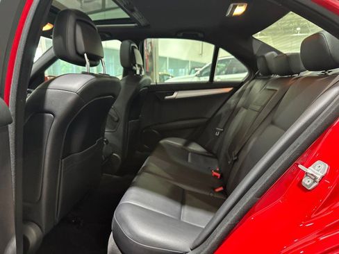 Used 2013 Mercedes-Benz C 250 Sedan image 37