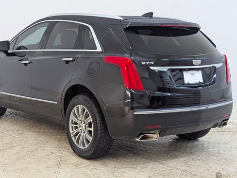 Used 2017 Cadillac XT5 Luxury w/ Driver Awareness Package image 3
