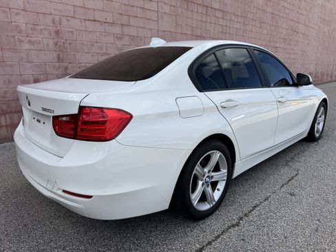 Used 2015 BMW 320i Sedan image 4