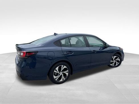 Used 2025 Subaru Legacy Premium w/ Popular Package #1A AWD/4WD image 6