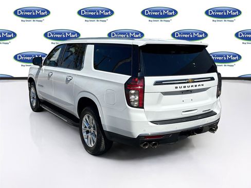 Used 2023 Chevrolet Suburban Premier image 5