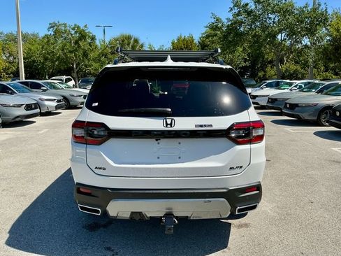 New 2026 Honda Pilot Elite image 5