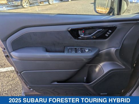 Used 2025 Subaru Forester Touring image 20