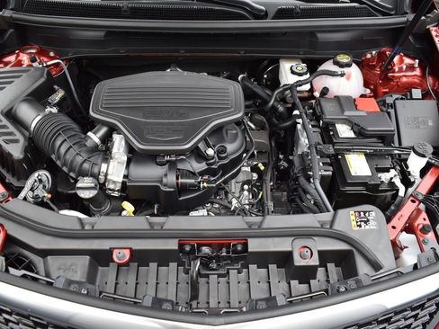 New 2025 Cadillac XT5 Premium Luxury w/ LPO, Floor Liner Package image 33