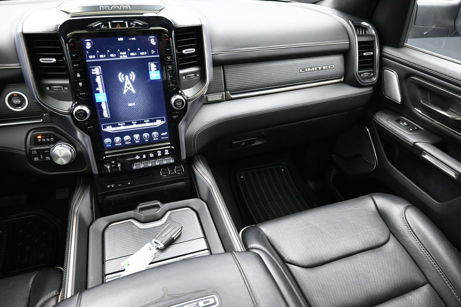 Used 2019 RAM 1500 Limited AWD/4WD image 38