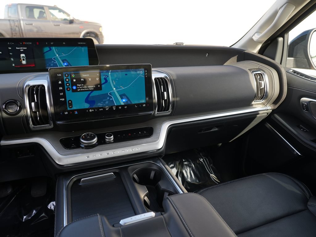 Used 2025 Ford Expedition Platinum AWD/4WD image 21