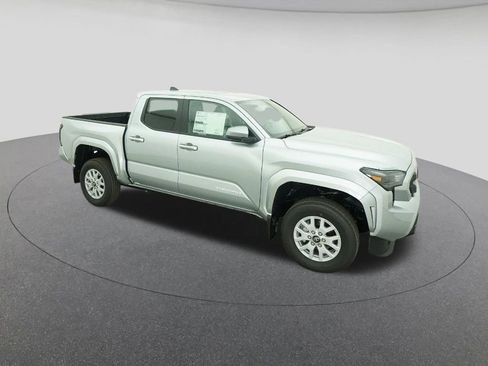 New 2026 Toyota Tacoma SR5 image 12