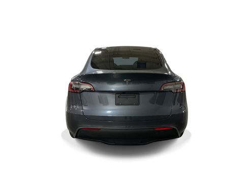 Certified 2023 Tesla Model Y AWD image 5
