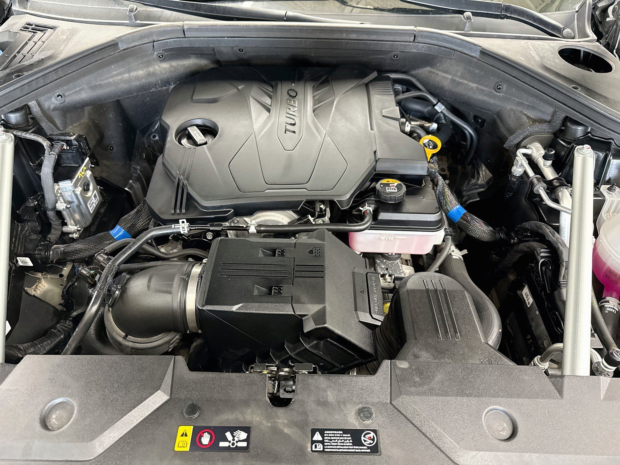 Used 2025 Genesis GV70 2.5T AWD/4WD image 35