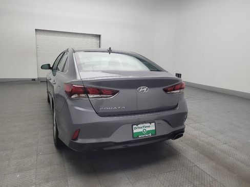Used 2018 Hyundai Sonata SEL w/ Tech Package 04 FWD image 6