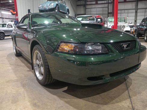 Used 2001 Ford Mustang GT RWD image 12