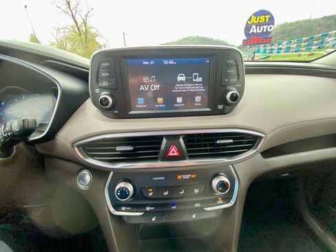 Used 2020 Hyundai Santa Fe SEL image 22