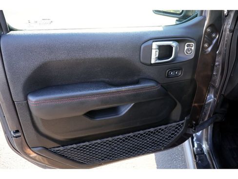 Used 2021 Jeep Wrangler Unlimited Rubicon AWD/4WD image 27
