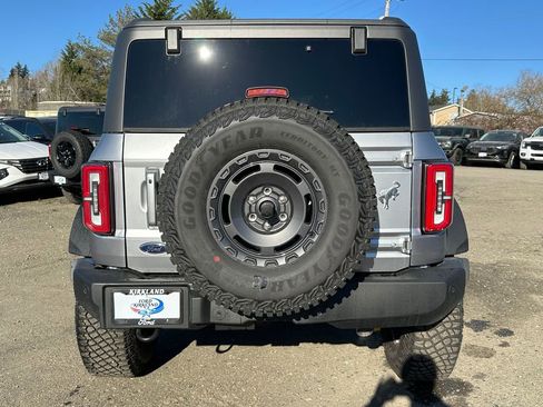New 2024 Ford Bronco Outer Banks AWD/4WD image 6
