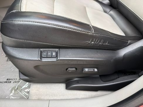 Used 2014 Buick Encore Leather AWD/4WD image 30