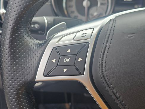 Used 2016 Mercedes-Benz SL 400 image 29