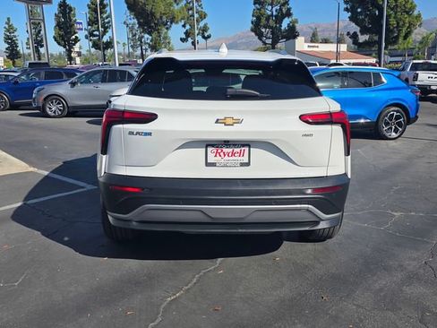 Certified 2024 Chevrolet Blazer EV LT AWD/4WD image 7