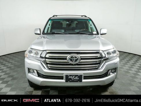 Used 2017 Toyota Land Cruiser AWD/4WD image 28