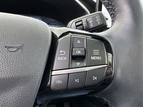 Used 2024 Ford Escape Platinum w/ Premium Technology Package AWD/4WD image 16