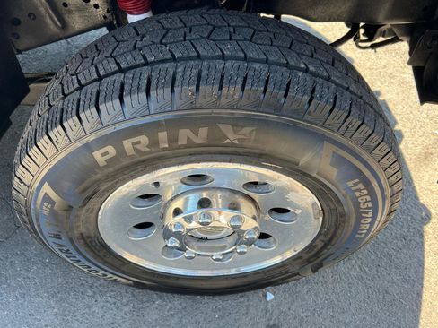 Used 2005 Ford F250 XLT AWD/4WD image 4