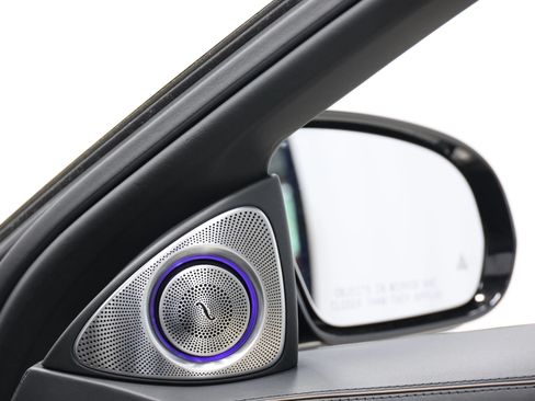 Used 2016 Mercedes-Benz Maybach S 600 image 98