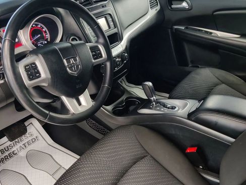 Used 2019 Dodge Journey SE w/ Connectivity Group image 12