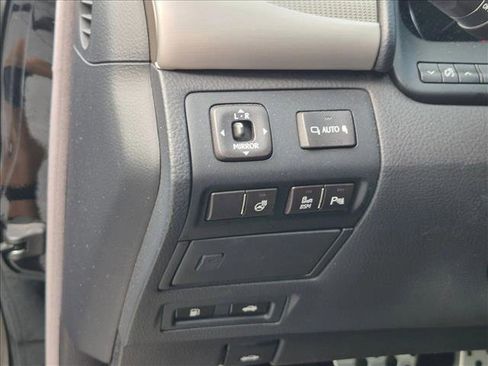 Used 2015 Lexus LS 460 AWD w/ F Sport Package image 10