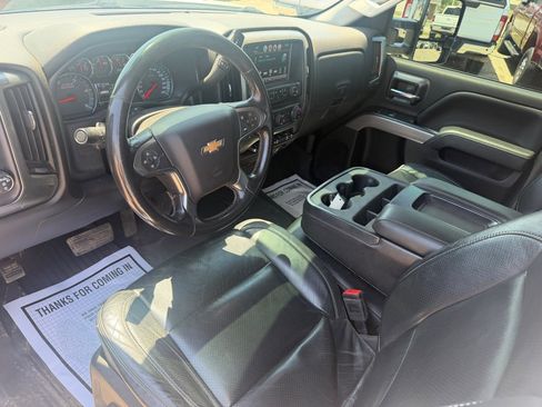 Used 2019 Chevrolet Silverado 2500 LT w/ Custom Sport Edition AWD/4WD image 15
