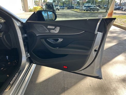 Used 2022 Mercedes-Benz AMG GT 43 w/ Driver Assistance Package image 28