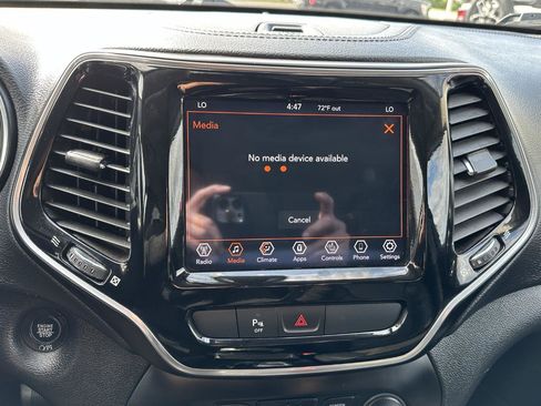 Used 2020 Jeep Cherokee Limited AWD/4WD image 68