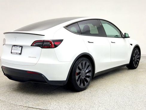 Used 2025 Tesla Model Y Performance image 5