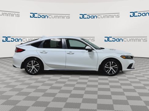 Used 2024 Honda Civic LX image 9