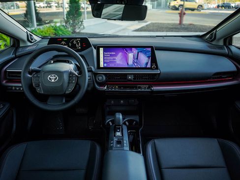 New 2026 Toyota Prius Plug-In Hybrid FWD image 14