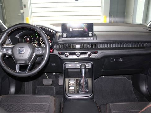 Used 2025 Honda CR-V Sport image 25