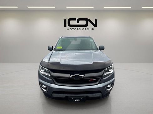 Used 2018 Chevrolet Colorado Z71 image 2