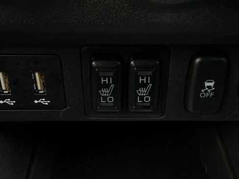 Used 2024 Mitsubishi Outlander Sport SE image 25