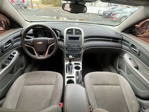 Used 2016 Chevrolet Malibu LS image 17