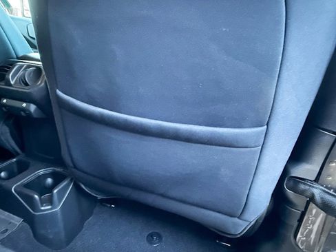 Used 2023 Jeep Wrangler Sport S image 29