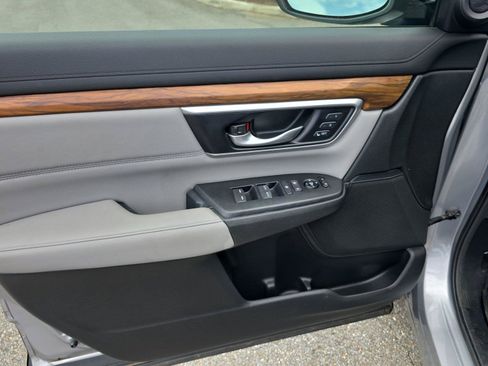 Used 2022 Honda CR-V EX-L image 17