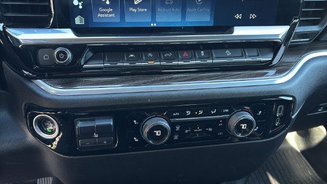 Used 2022 Chevrolet Silverado 1500 RST AWD/4WD image 33