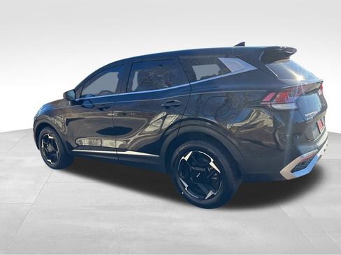 Certified 2023 Kia Sportage LX image 18