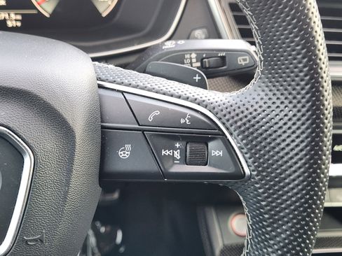 Used 2021 Audi SQ5 Prestige image 29