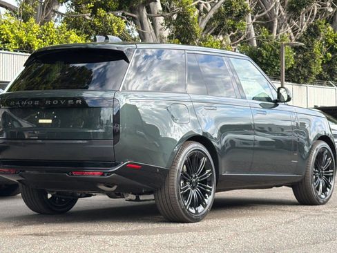 New 2026 Land Rover Range Rover SE AWD/4WD image 8