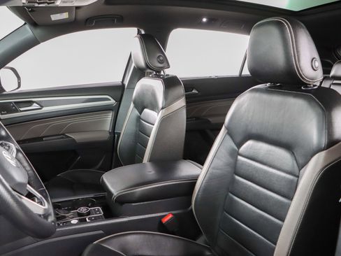 Used 2023 Volkswagen Atlas Cross Sport SEL Premium R-Line image 26