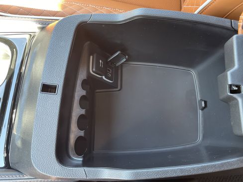 New 2026 Chrysler Pacifica Pinnacle image 51