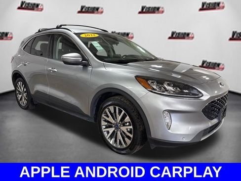 Used 2022 Ford Escape Titanium AWD/4WD image 3