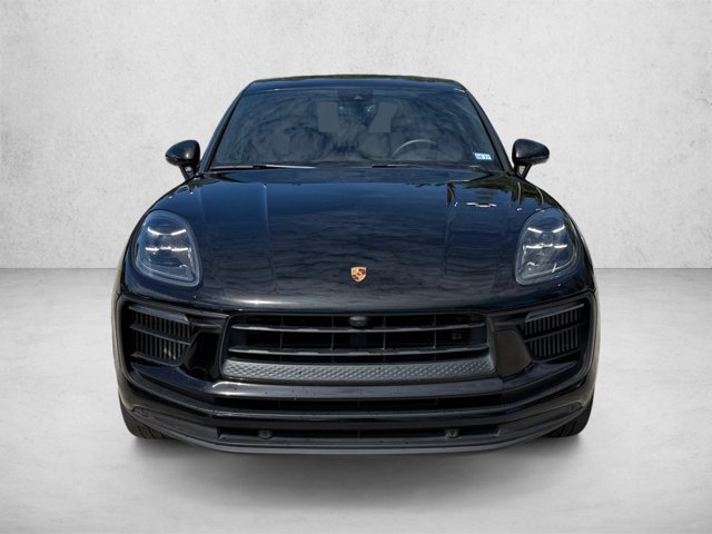 Used 2022 Porsche Macan S AWD/4WD image 2
