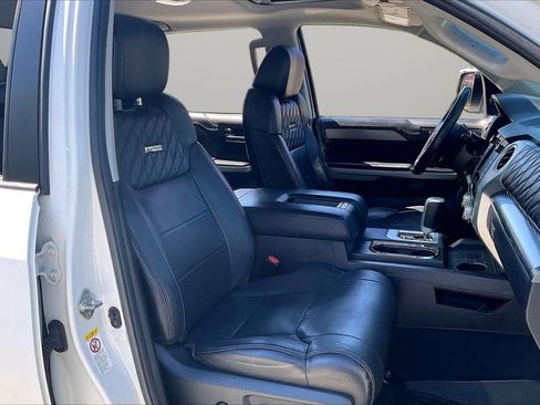 Used 2018 Toyota Tundra Platinum image 25